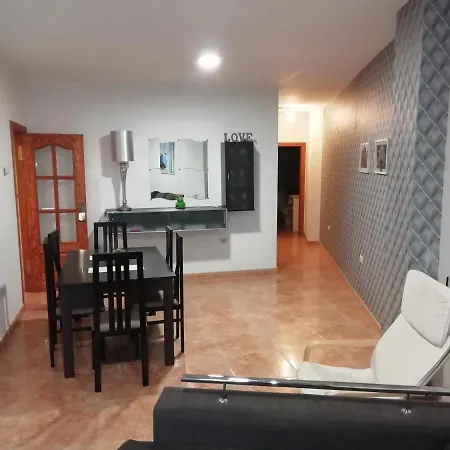 Three Bedroom Near Cruz 1a * Santa-Cruz de Ténérife